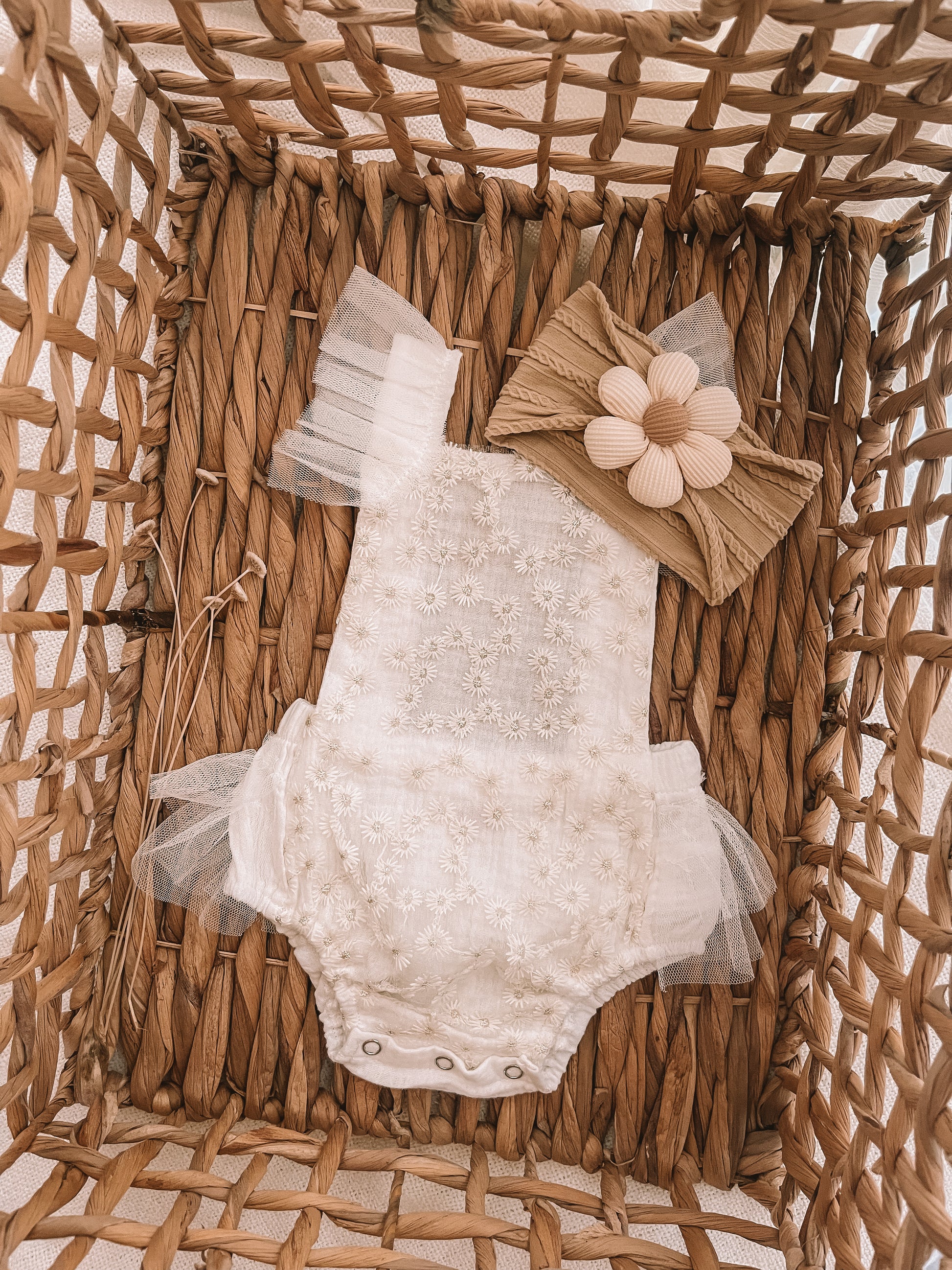 Daisy Love Romper